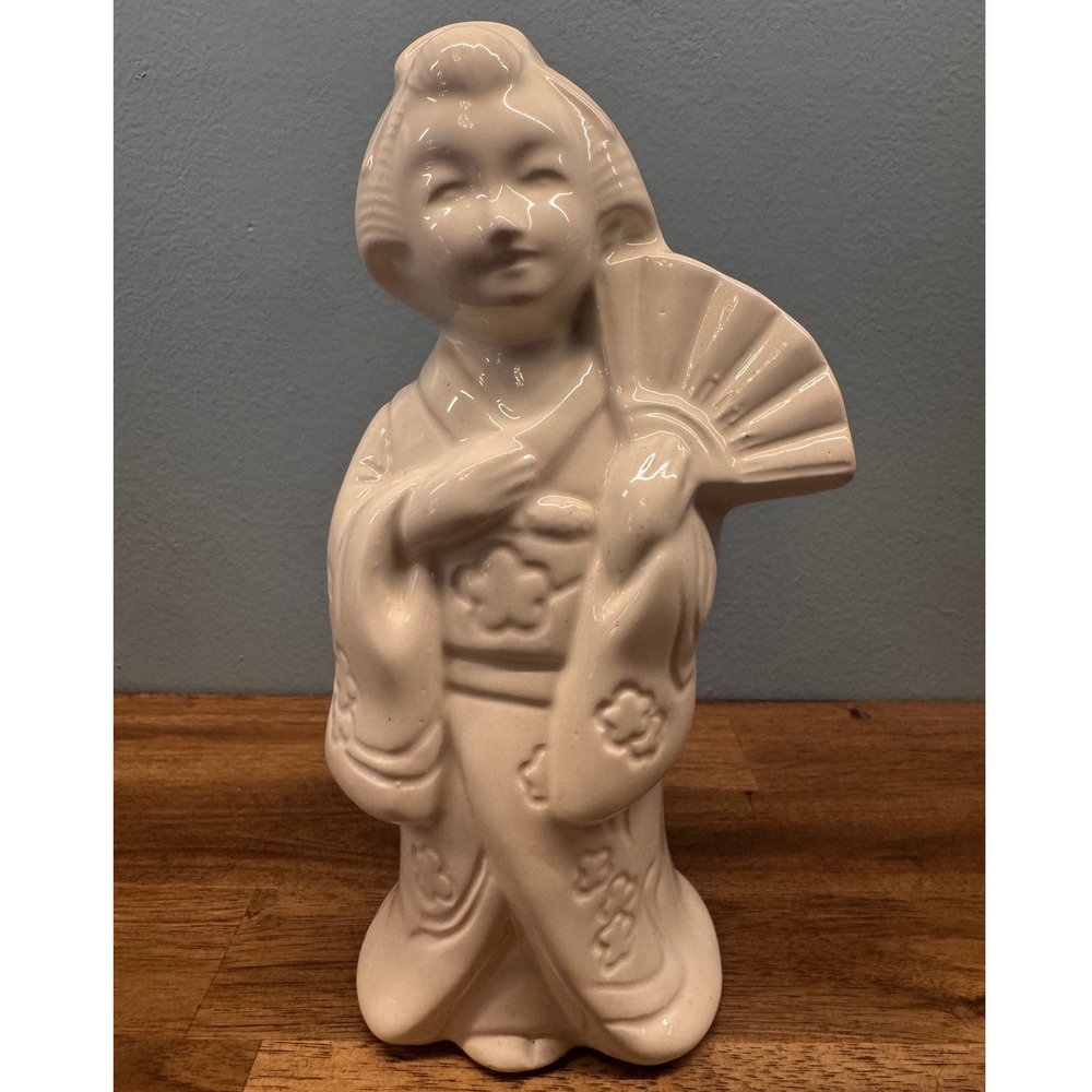 Vintage Benihana of Tokyo White Ceramic Geisha Girl Tiki Mug Japanese Cocktail